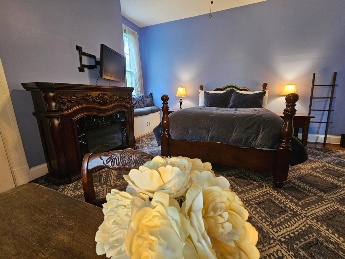 Winridge Manor Bed & Breakfast Madison Heights ห้อง รูปภาพ