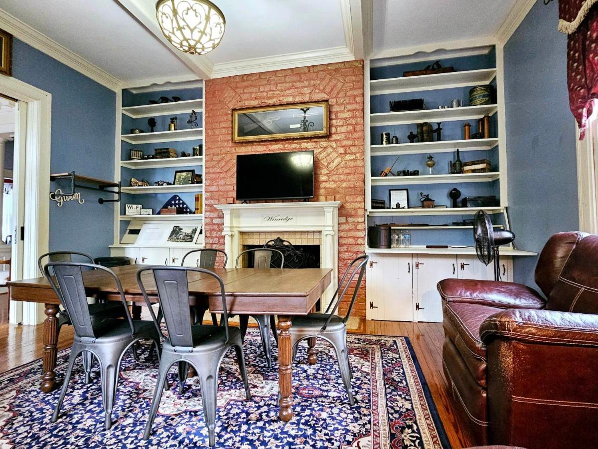 Winridge Manor Bed & Breakfast Madison Heights ภายนอก รูปภาพ
